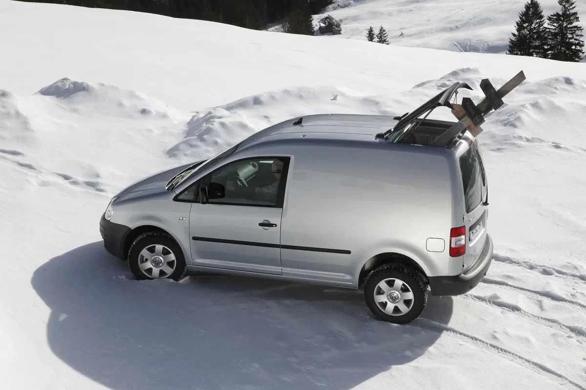 Volkswagen Caddy 1.6 TDI 102 CV DSG 5p. Highline BlueMotion Technology (29)