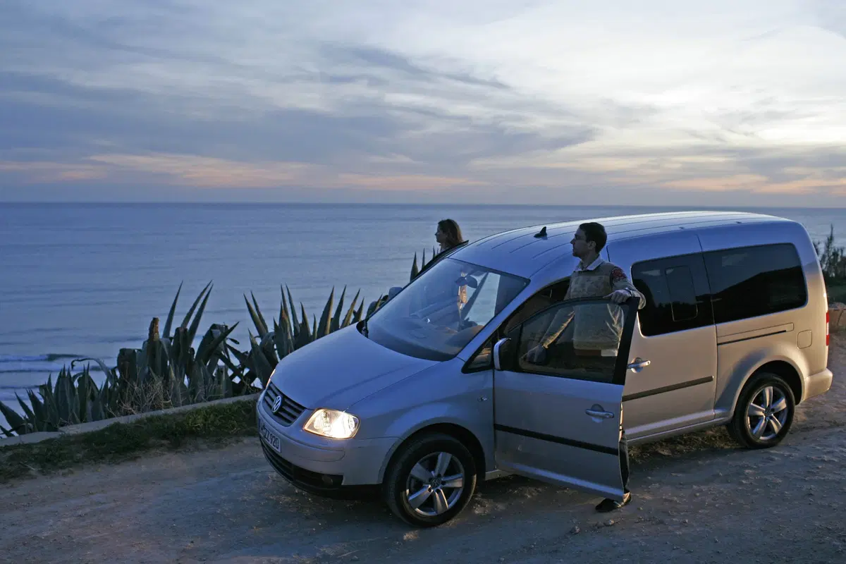 Volkswagen Caddy 1.6 TDI 102 CV DSG 5p. Highline BlueMotion Technology (36)