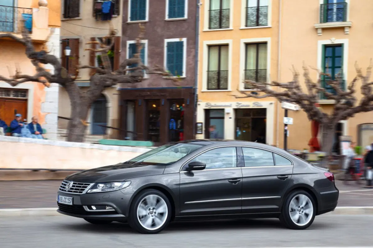 Volkswagen CC 1.4 TSI DSG BlueMotion Technology (4)