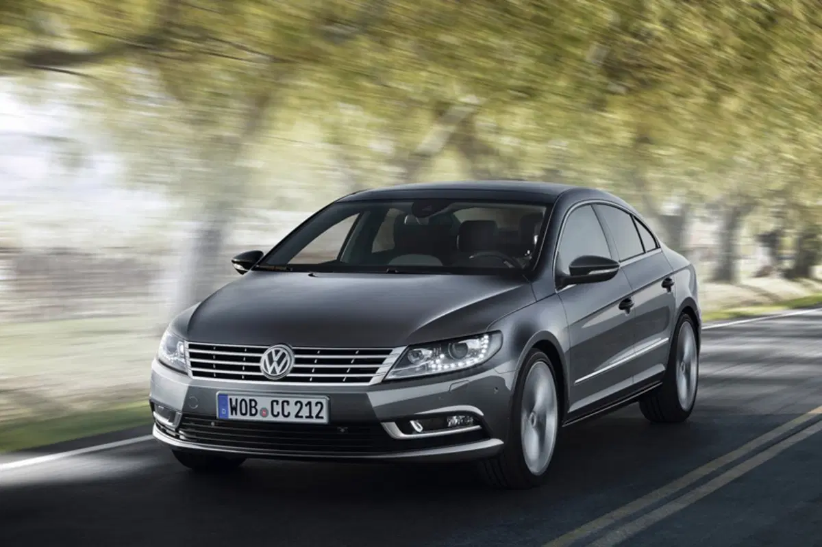 Volkswagen CC 1.4 TSI DSG BlueMotion Technology (14)
