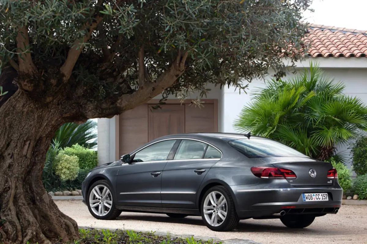 Volkswagen CC 1.4 TSI DSG BlueMotion Technology (22)