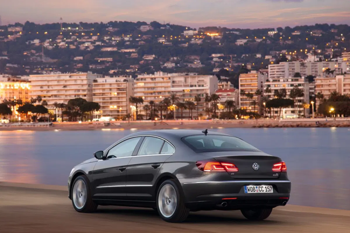 Volkswagen CC 1.4 TSI DSG BlueMotion Technology (24)