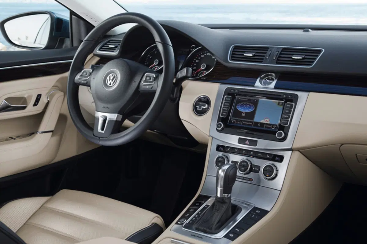 Volkswagen CC 1.4 TSI DSG BlueMotion Technology (31)