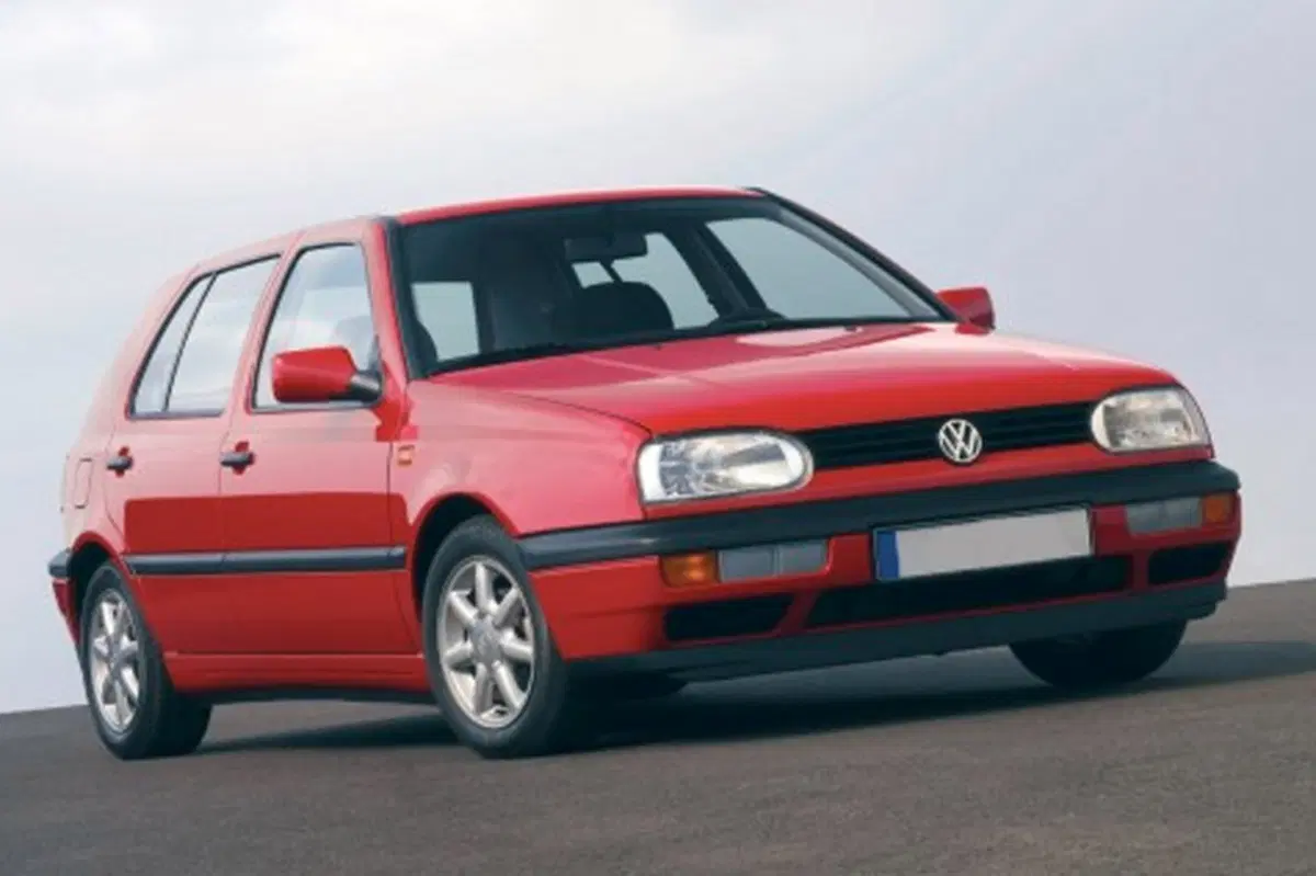 Volkswagen Golf 1.8/75 CV cat 5 porte CL