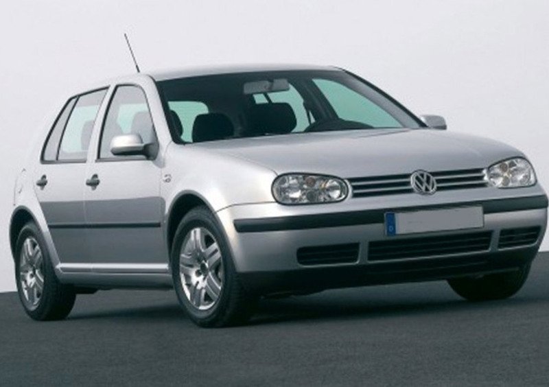 Volkswagen Golf (1997-04) (2)