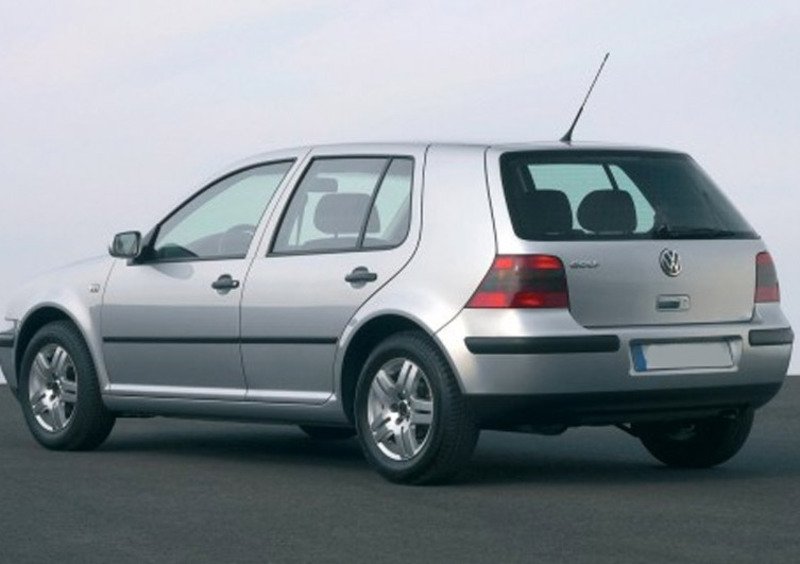 Volkswagen Golf (1997-04) (3)