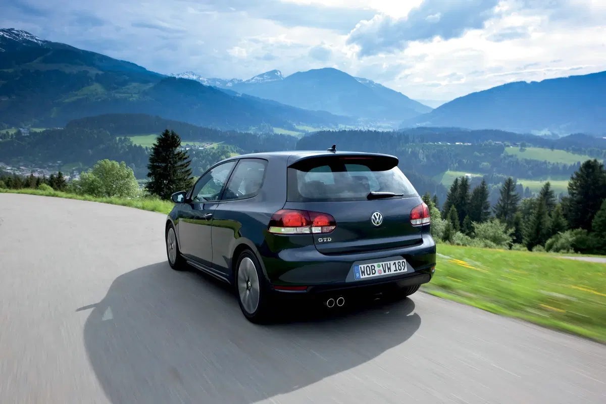 Volkswagen Golf 2.0 TSI 3p. GTI (45)