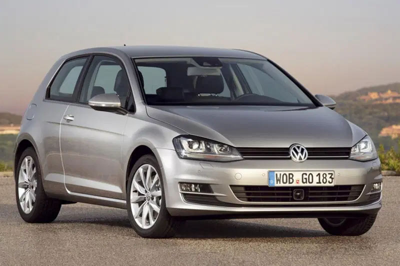 Volkswagen Golf 2.0 TDI DSG 3p. Sport BlueMotion Technology
