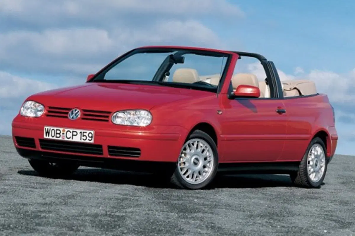 Volkswagen Golf Cabrio 1.9 TDI/90 CV Highline (3)