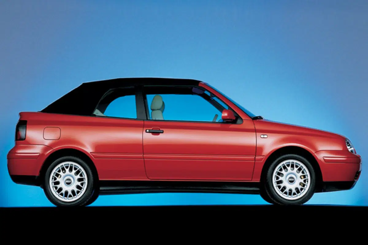 Volkswagen Golf Cabrio 1.9 TDI/90 CV Highline (5)