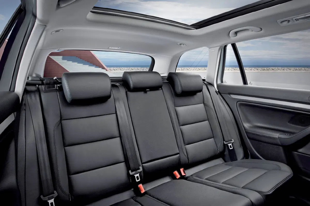 Volkswagen Golf Variant (2009-14) (17)