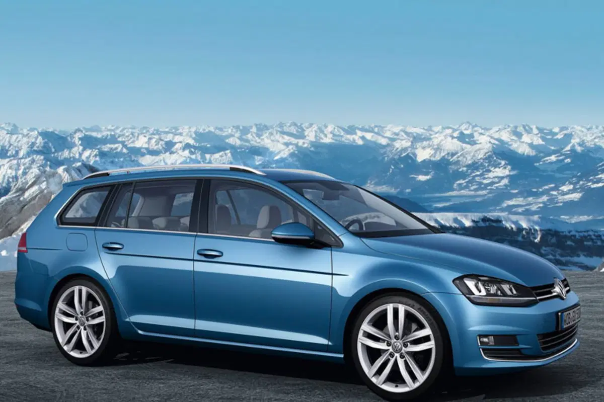 Volkswagen Golf Variant 1.5 TSI 130 CV EVO DSG Executive BlueMotion