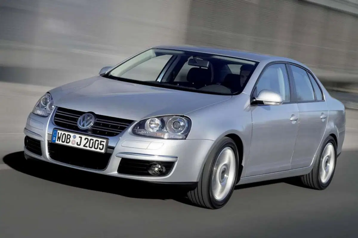 Volkswagen Jetta (2005-10) (2)