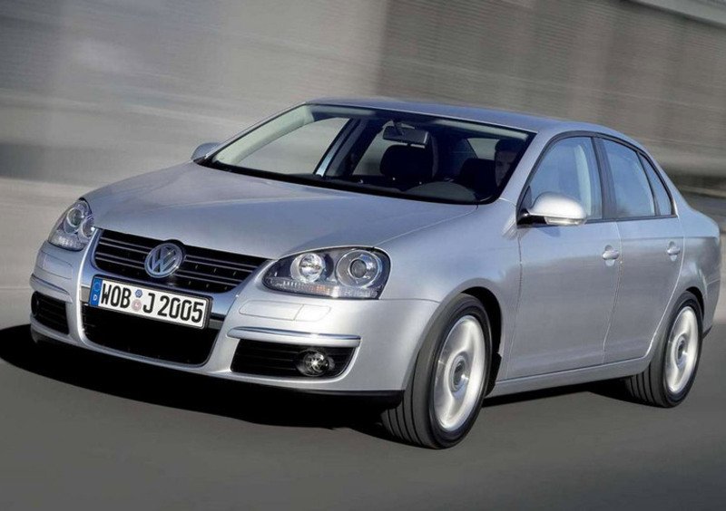 Volkswagen Jetta (2005-10) (2)