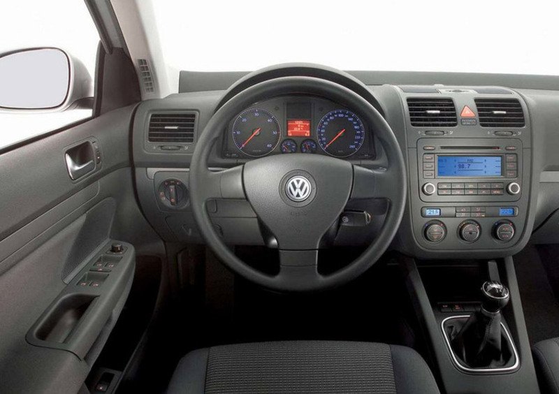 Volkswagen Jetta (2005-10) (4)