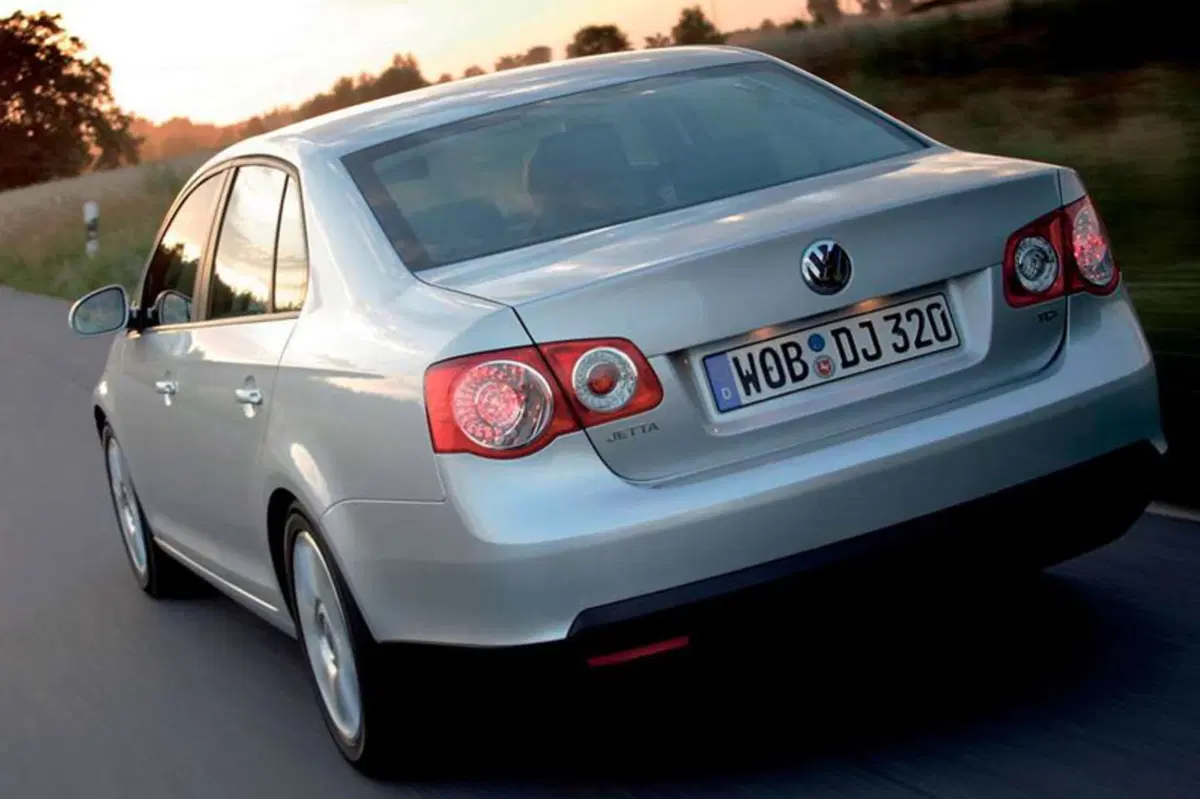 Volkswagen Jetta (2005-10) (7)