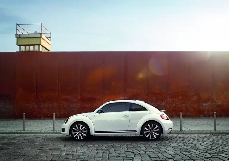 Volkswagen Maggiolino (2011-18) (7)