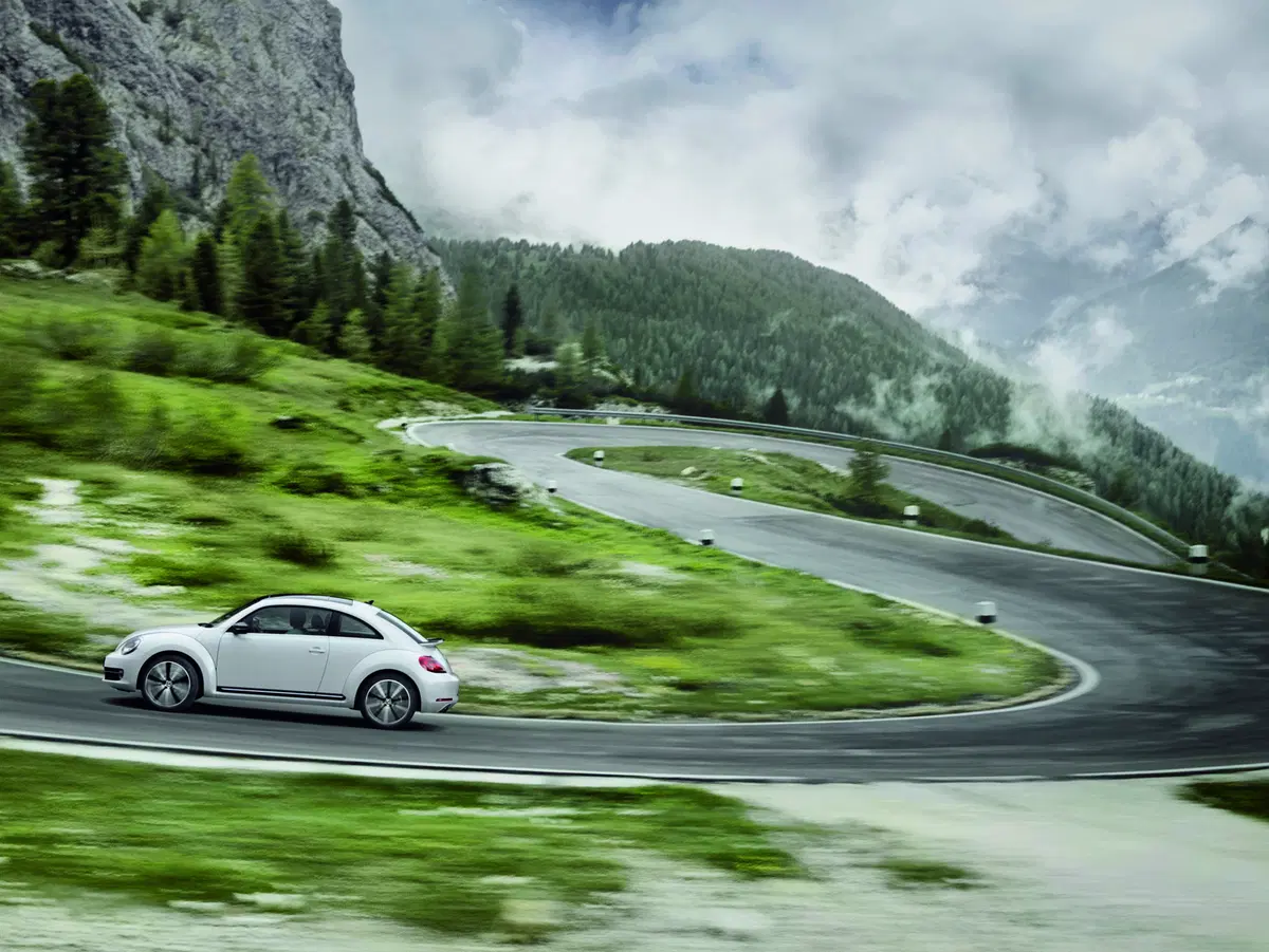 Volkswagen Maggiolino 1.2 TSI Design (14)