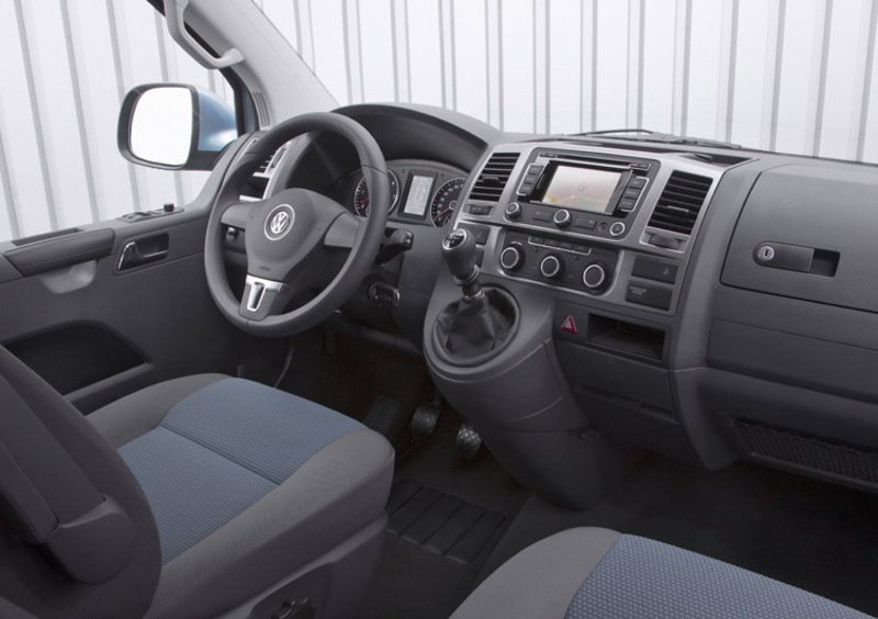 Volkswagen Veicoli Commerciali Multivan (2009-15) (20)