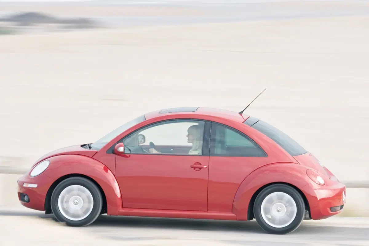 Volkswagen New Beetle TDI aut. (3)