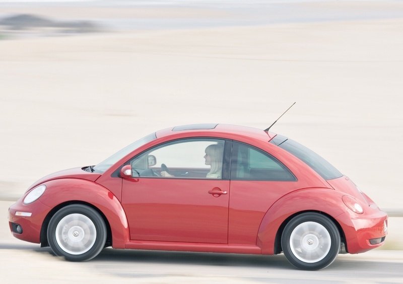 Volkswagen New Beetle (1998-11) (2)