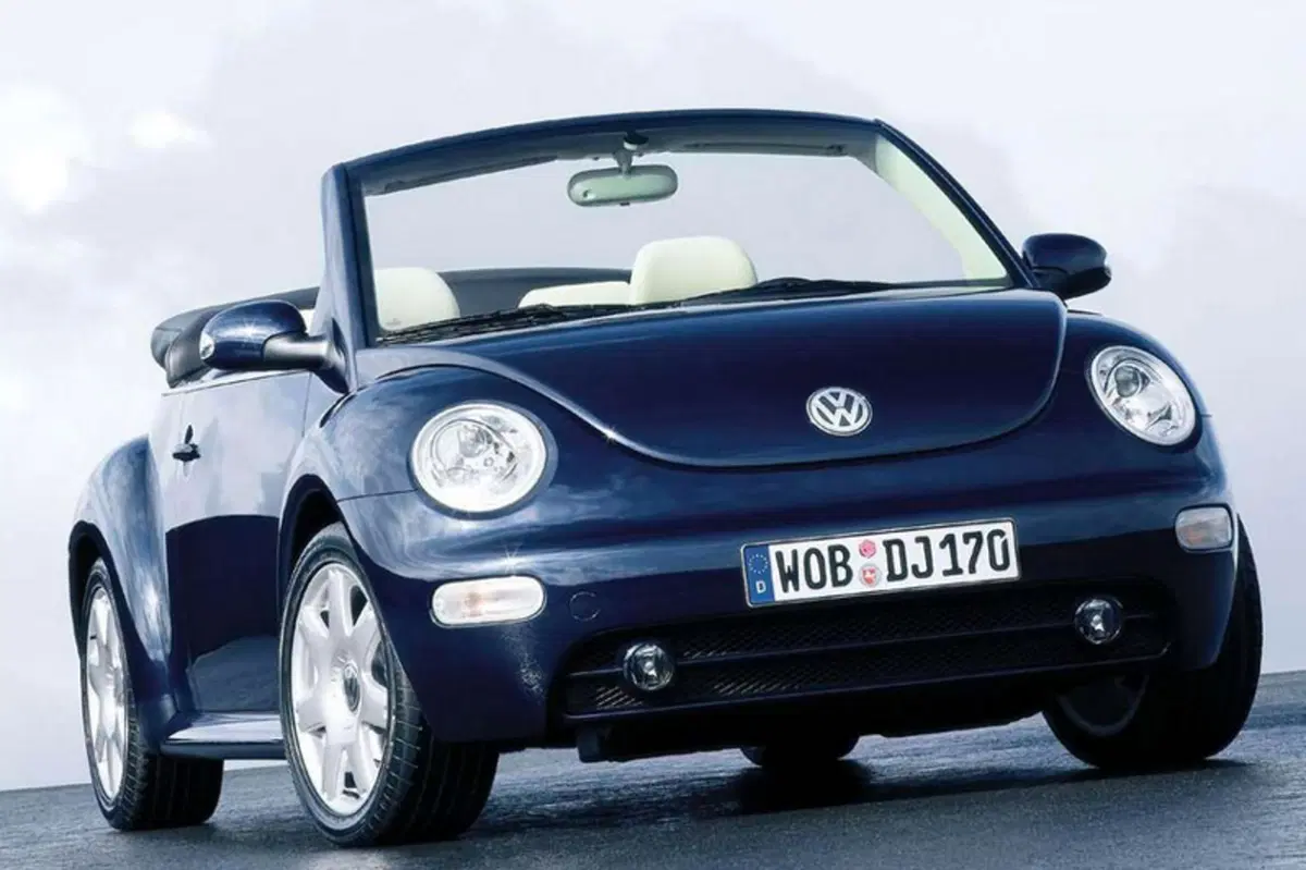 Volkswagen New Beetle Cabrio (2003-11) (2)