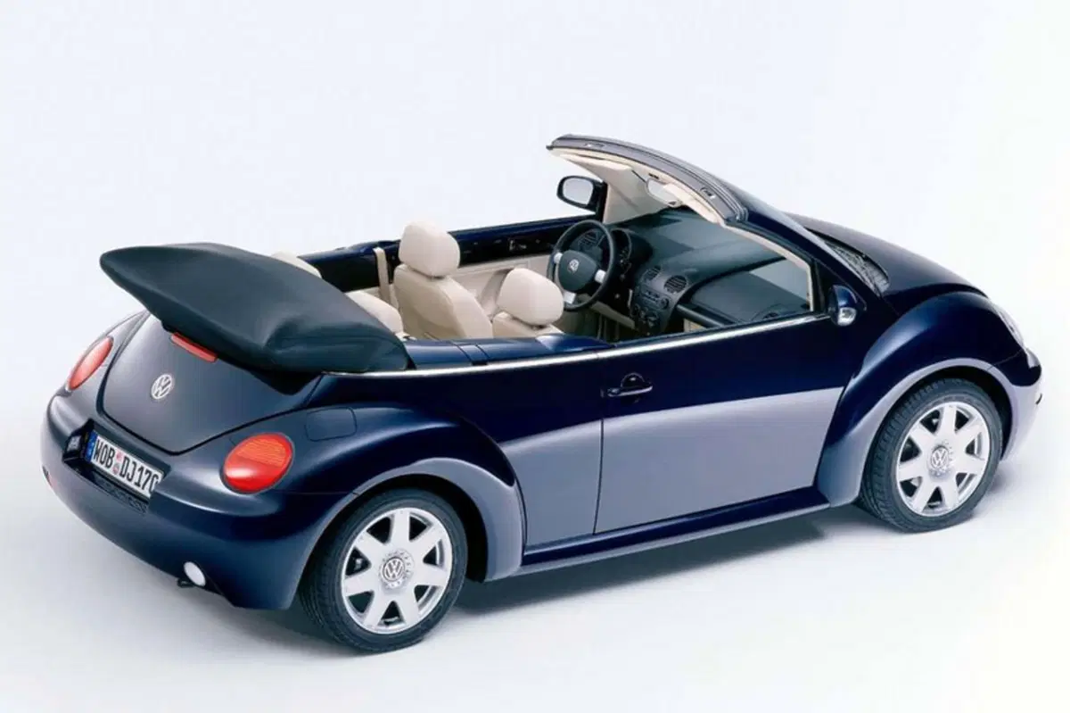 Volkswagen New Beetle Cabrio (2003-11) (8)