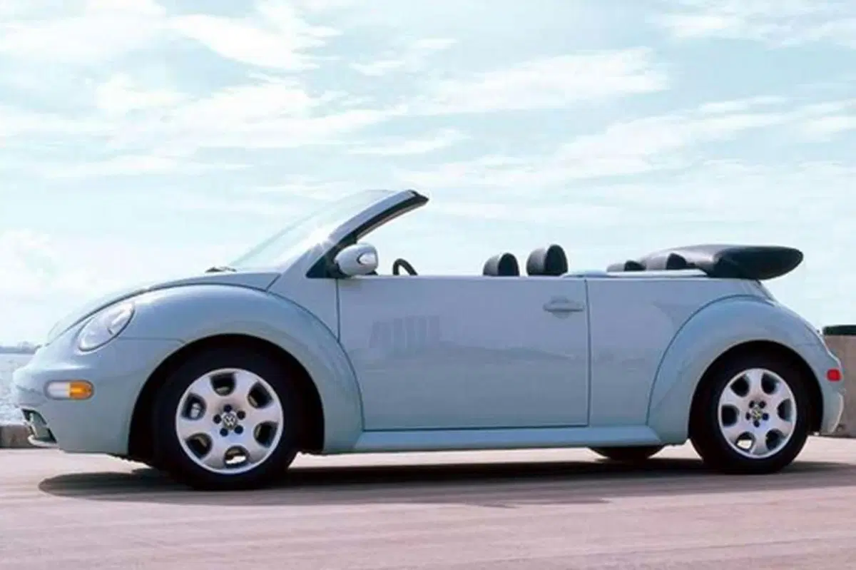 Volkswagen New Beetle Cabrio (2003-11) (15)