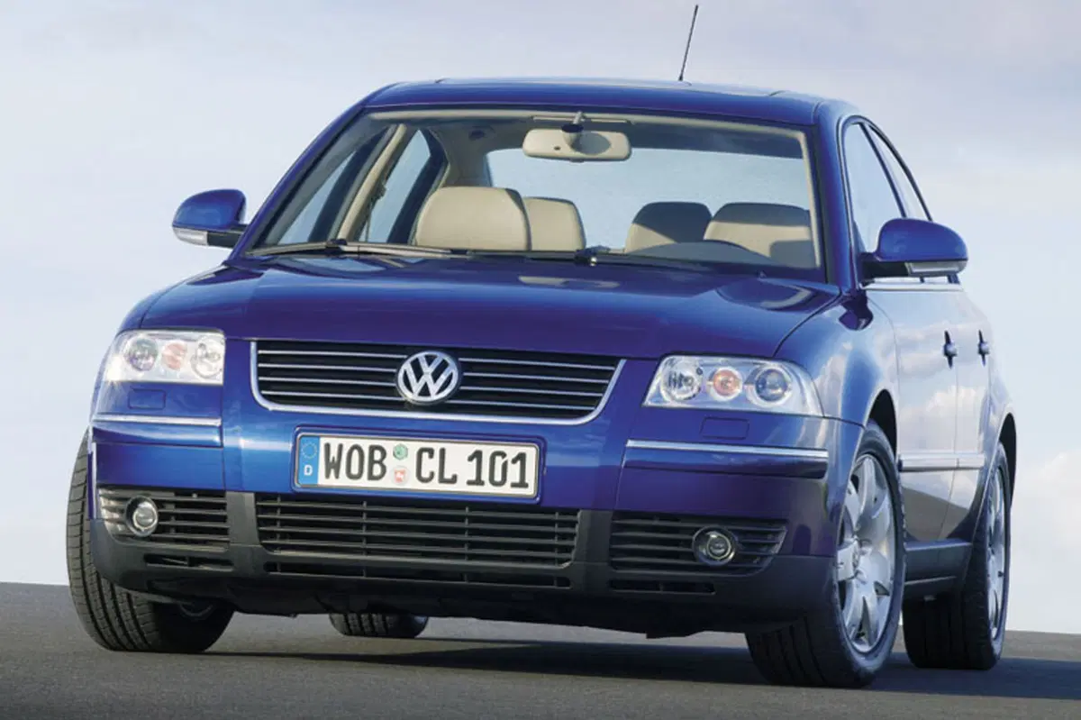 Volkswagen Passat (1996-05) (4)