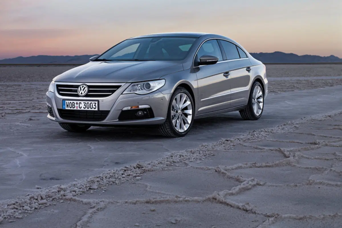 Volkswagen Passat CC (2008-12) (5)