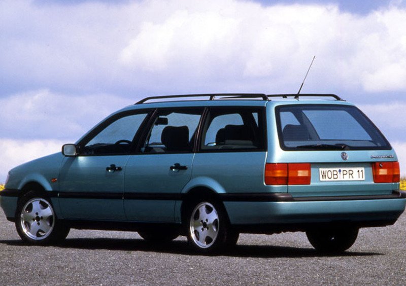 Volkswagen Passat Variant (1978-97) (2)