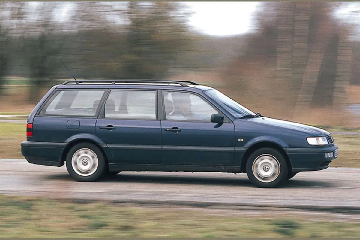 Volkswagen Passat Variant 2.0i 16V cat GT (4)