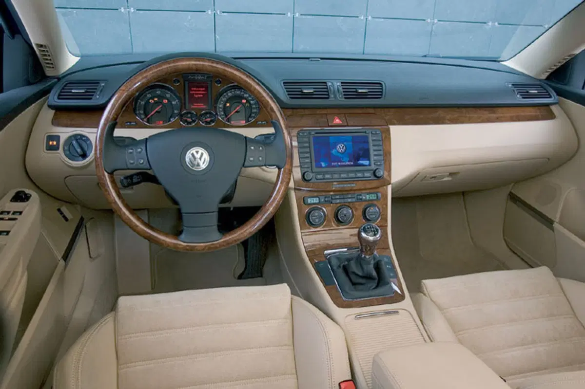 Volkswagen Passat Variant (2005-10) (8)