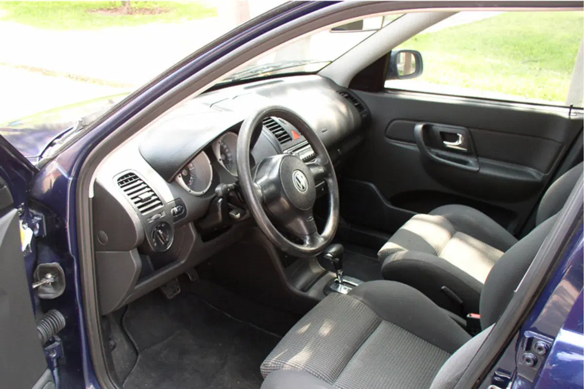 Volkswagen Polo Cross 1.4/69CV TDI (3)