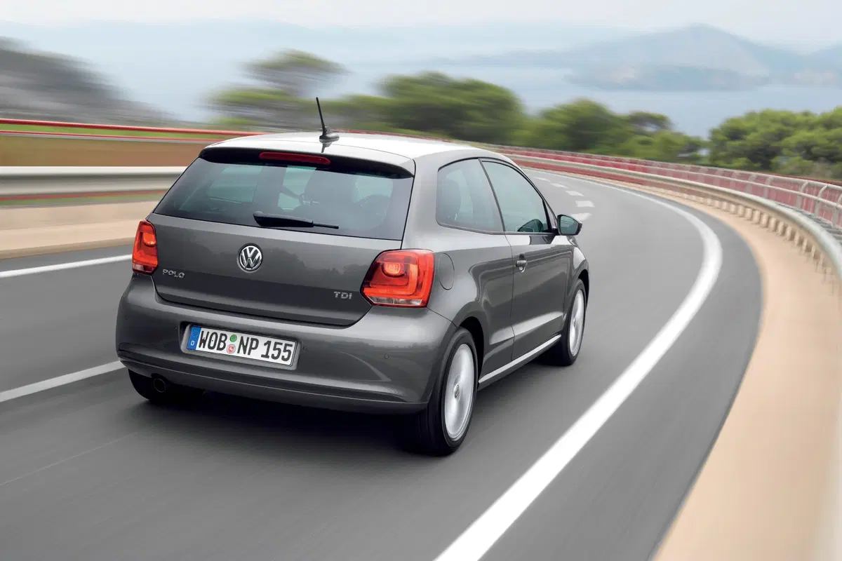 Volkswagen Polo 1.4 3 porte Comfortline BiFuel (8)