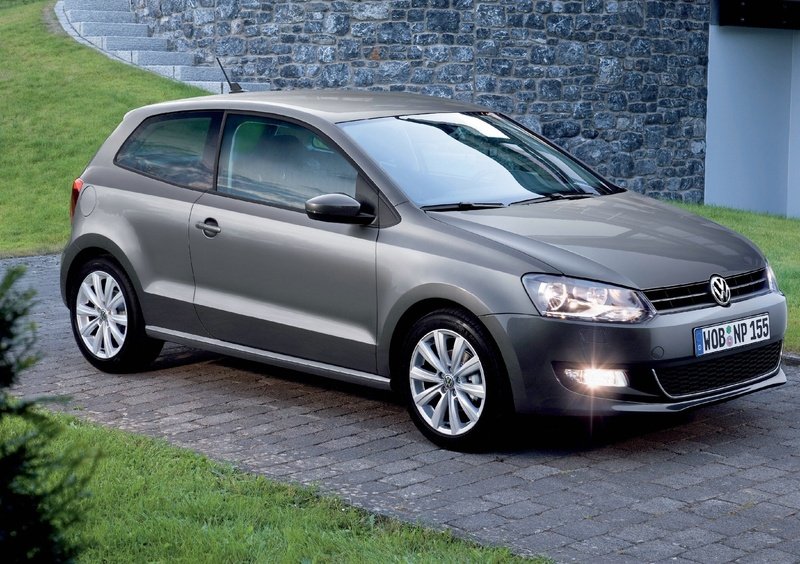 Volkswagen Polo (2009-18) (9)