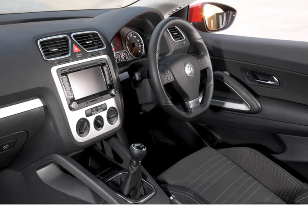 Volkswagen Scirocco (2008-14) (14)