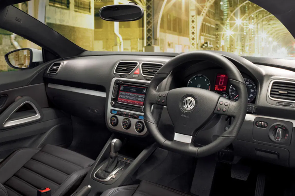 Volkswagen Scirocco (2008-14) (31)