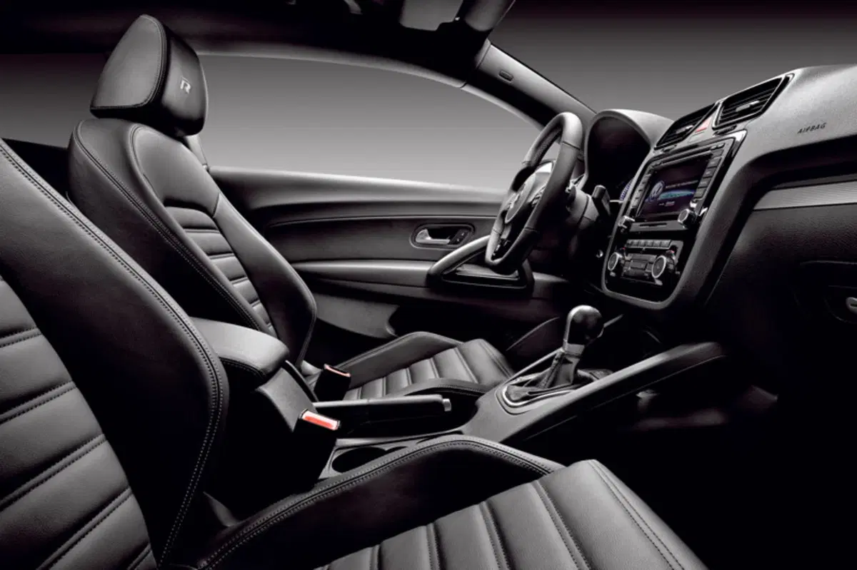 Volkswagen Scirocco (2008-14) (37)