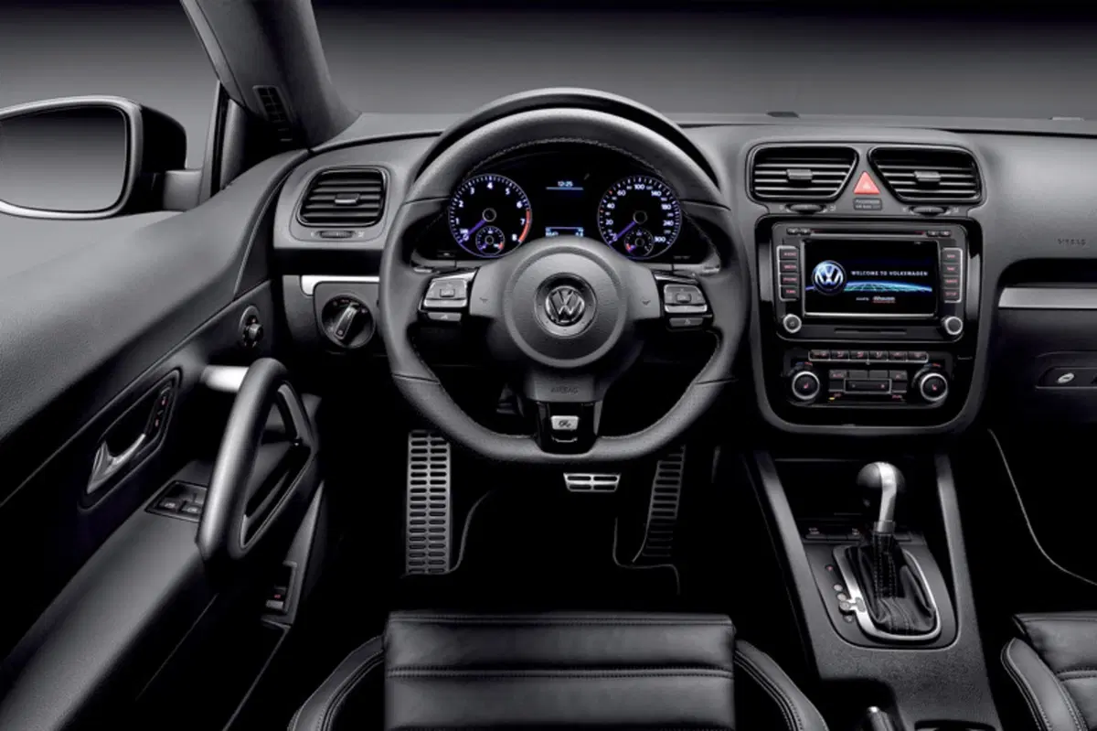 Volkswagen Scirocco (2008-14) (38)
