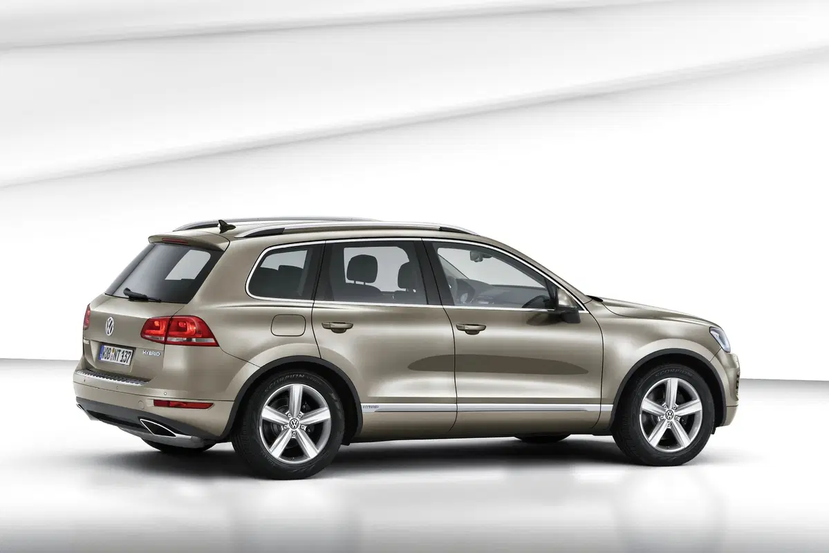 Volkswagen Touareg 4.2 V8 TDI tiptronic (9)
