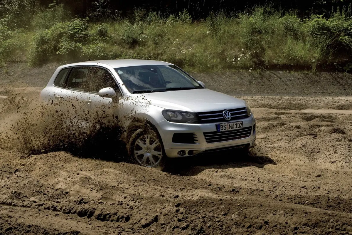 Volkswagen Touareg 4.2 V8 TDI tiptronic (12)