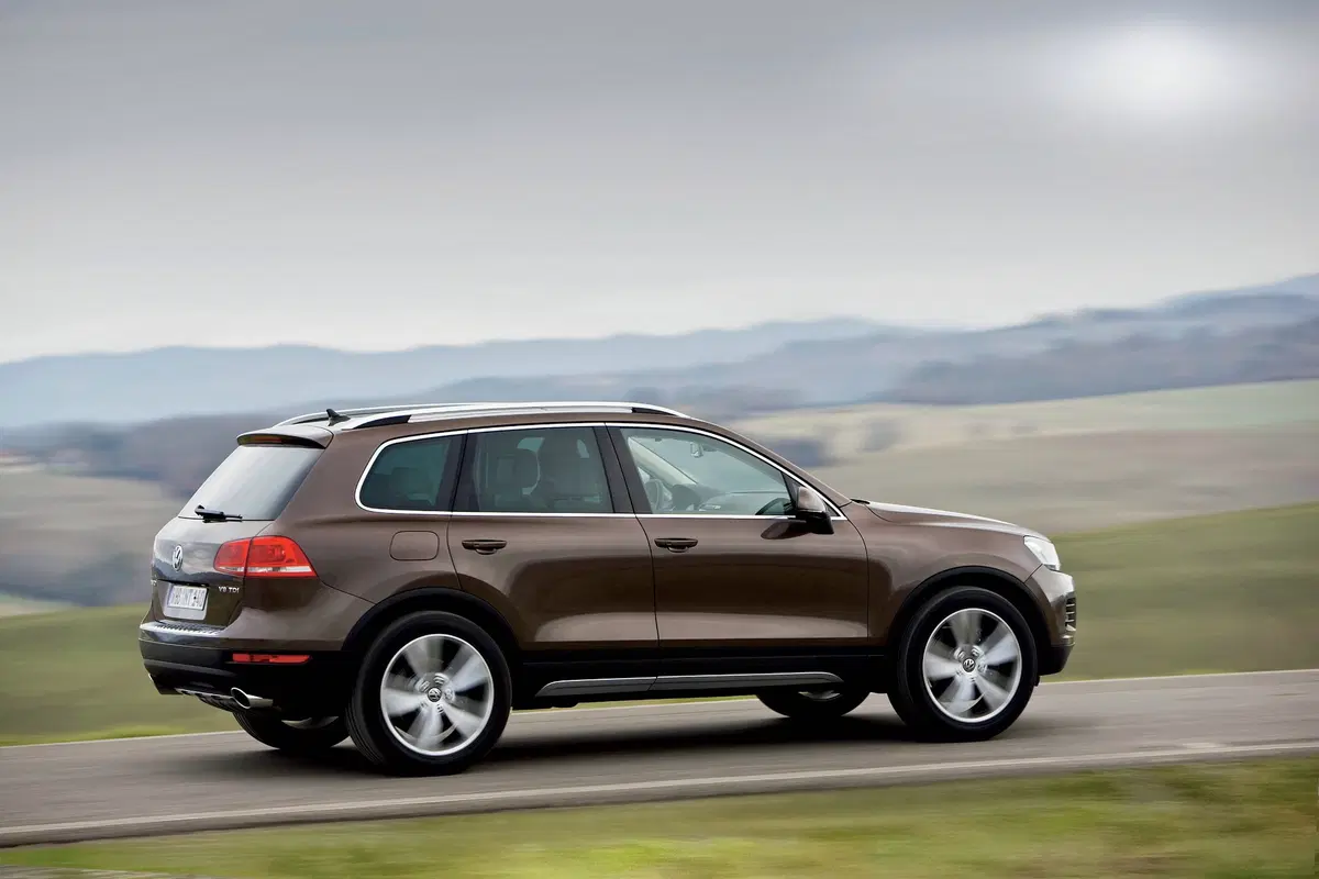 Volkswagen Touareg 4.2 V8 TDI tiptronic (3)