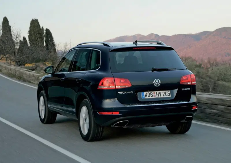Volkswagen Touareg (2010-18) (22)