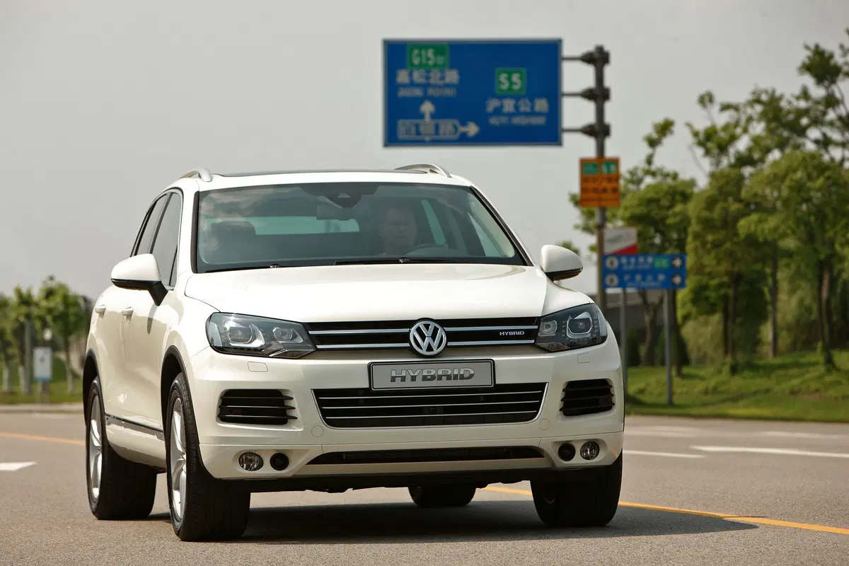 Volkswagen Touareg 4.2 V8 TDI tiptronic (24)