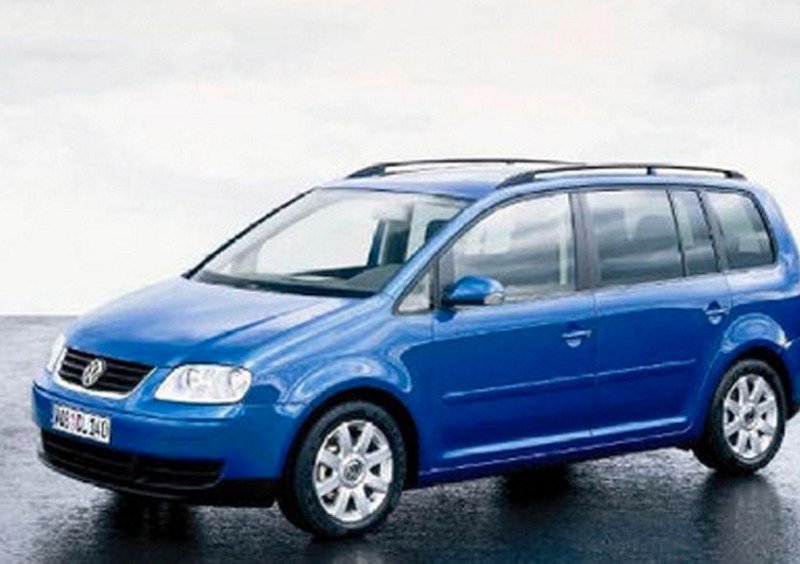 Volkswagen Touran (2003-10) (2)