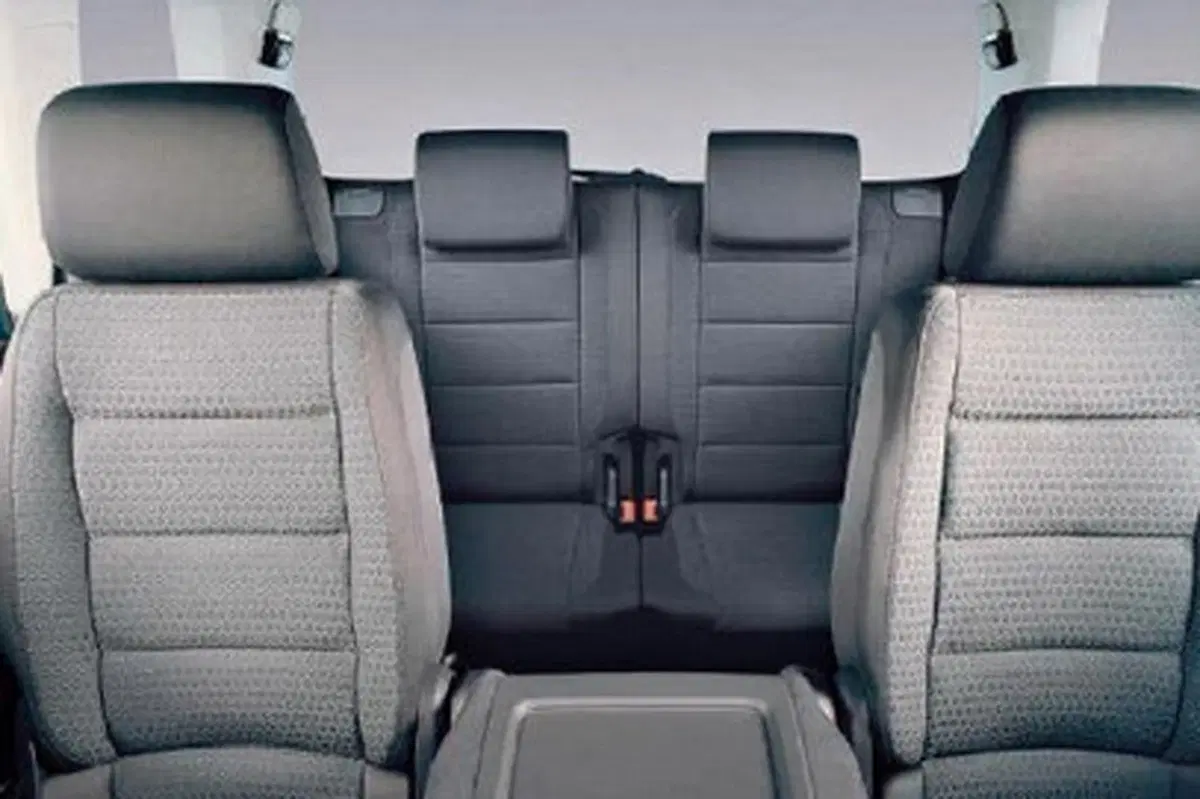 Volkswagen Touran 16V TDI Highline (8)