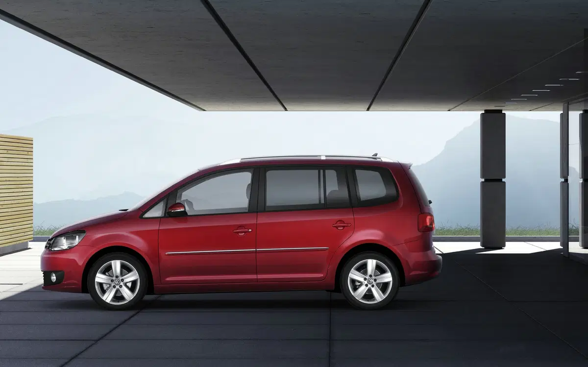 Volkswagen Touran 1.4 TSI Trendline EcoFuel (6)
