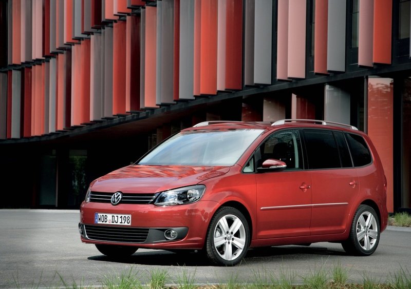 Volkswagen Touran (2010-15) (11)