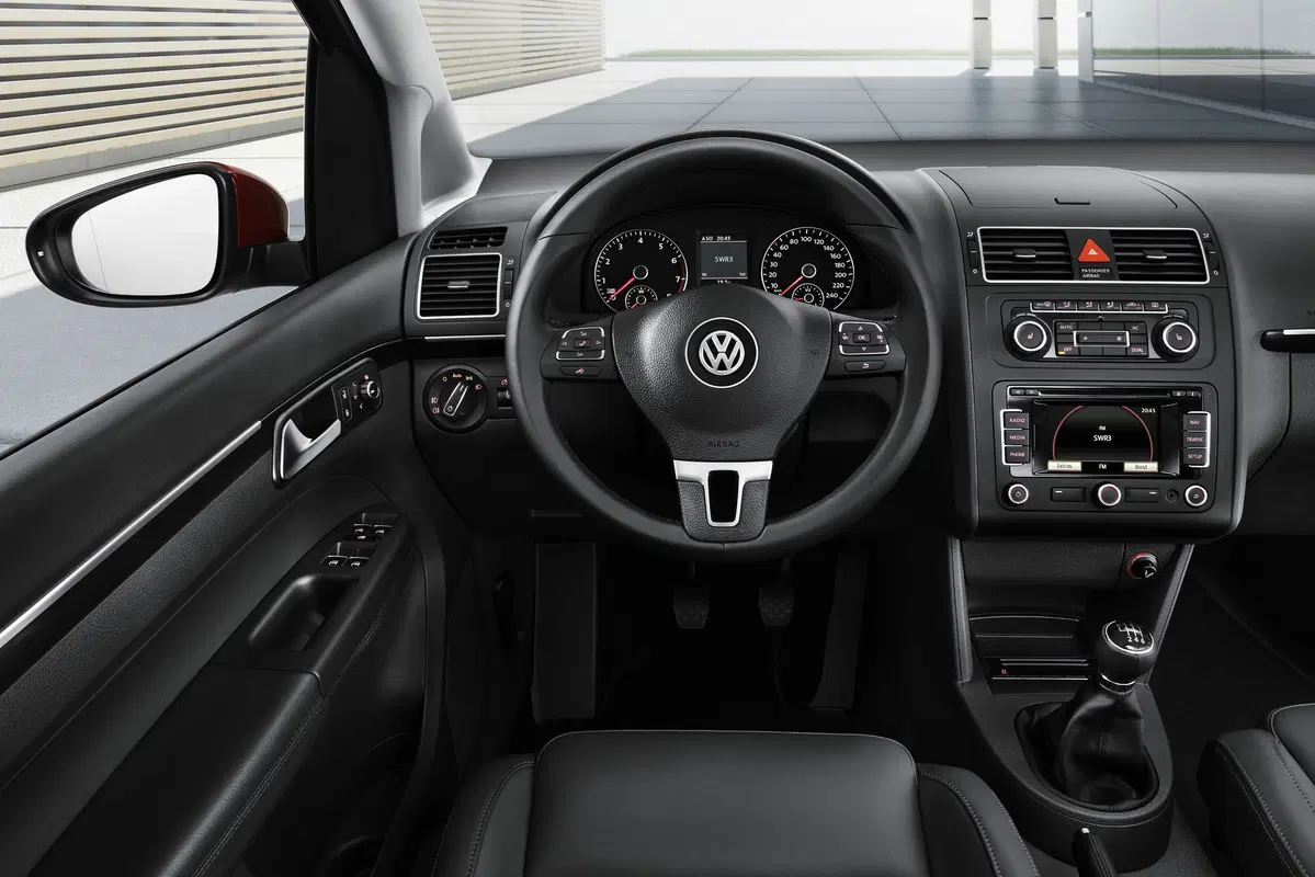 Volkswagen Touran 1.4 TSI Trendline EcoFuel (15)